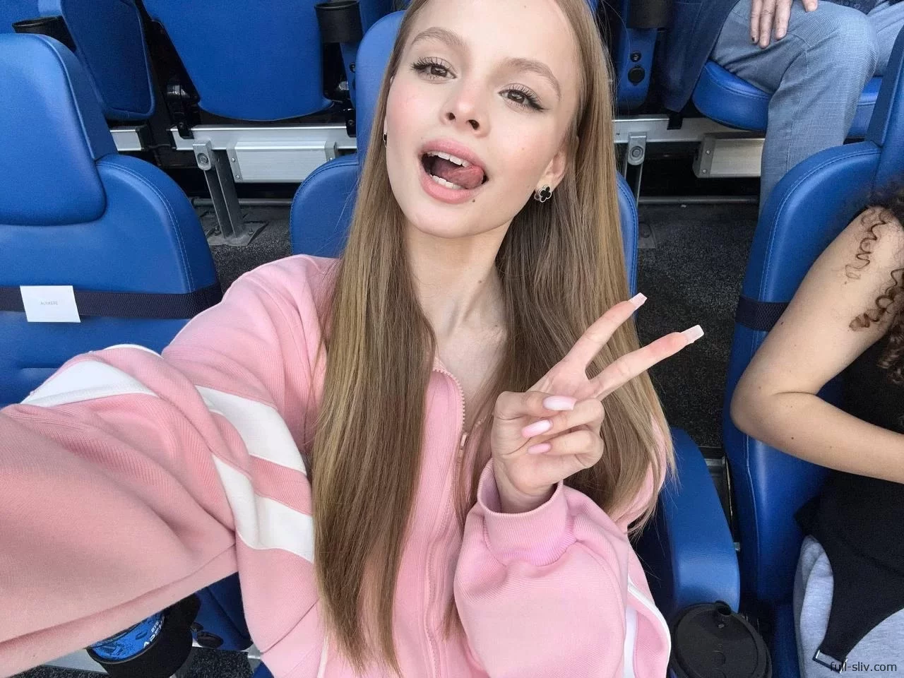 Милана Стар